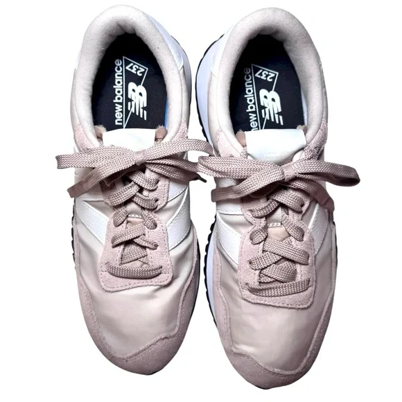 ✨ Like New ~ New Balance 237 V1 Sneakers – Beige & Off-White – Size 8.5 ✨ - Picture 5 of 12